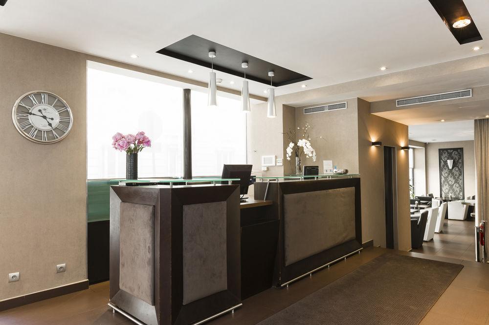 Hotel Elysees Bassano Parijs Buitenkant foto